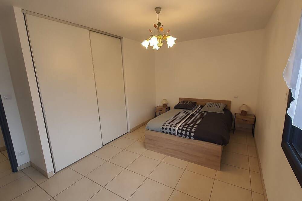 Appartement entier, Appartement tout confort au cœur de la Margeride in Châteauneuf-de-Randon, Région de Mende