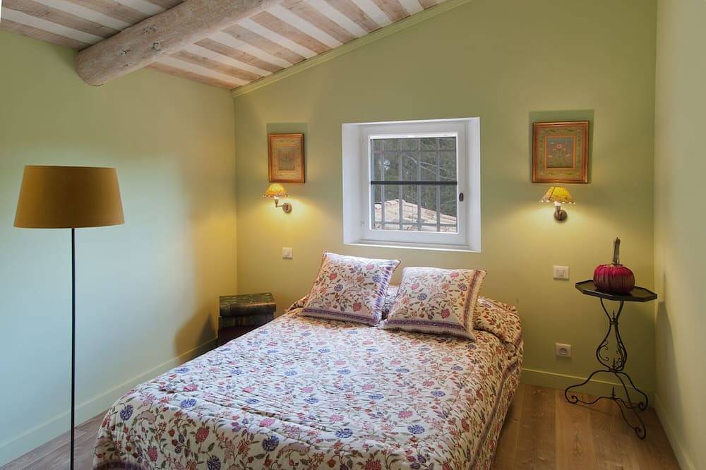 Schöne Bastide Aixoise befindet sich im Herzen der Landschaften von Cézanne in Le Tholonet, Aix-en-Provence und Umgebung