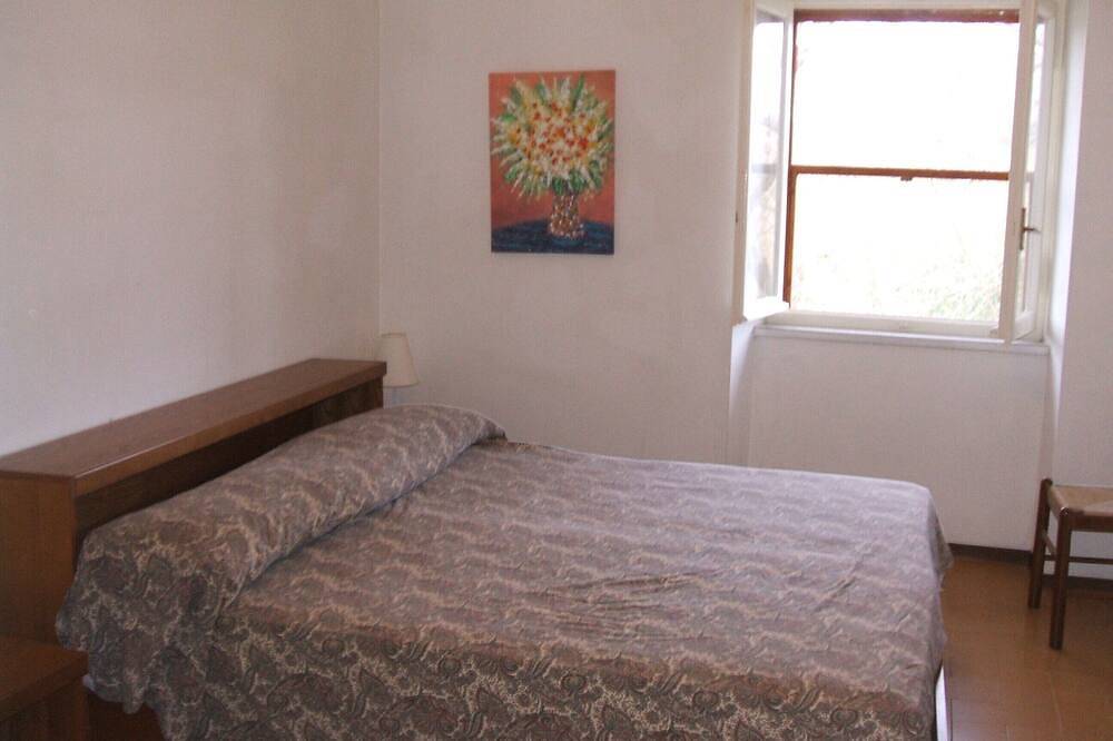 Il Pino 1 nach Giannella in Giannella, Grosseto Provinz