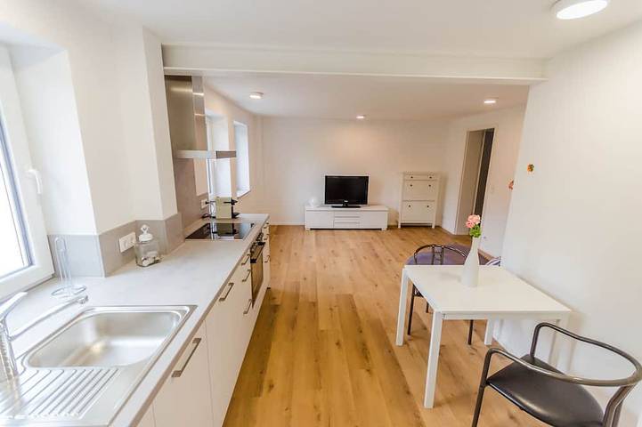 Ferienwohnung für 2 Personen, mit Garten und Terrasse - 1