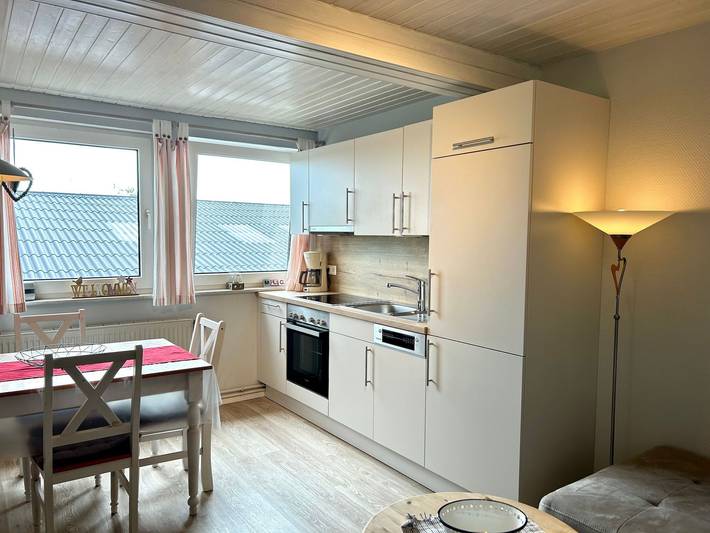 Ferienhaus für 5 Personen, mit Garten, kinderfreundlich in Alkersum - 2