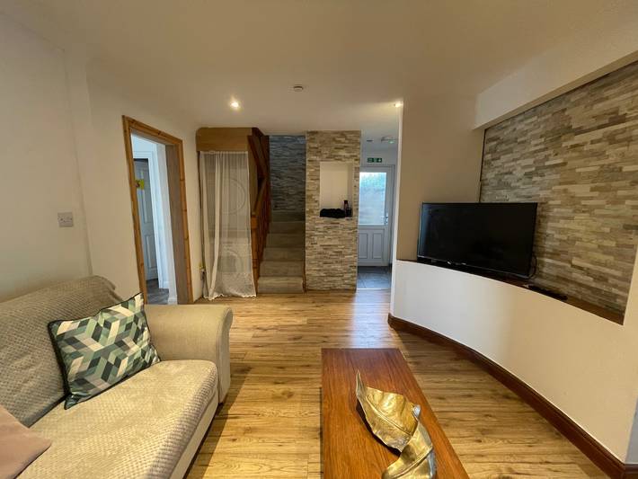 Holiday home for 9 people, with garden, child-friendly - 1