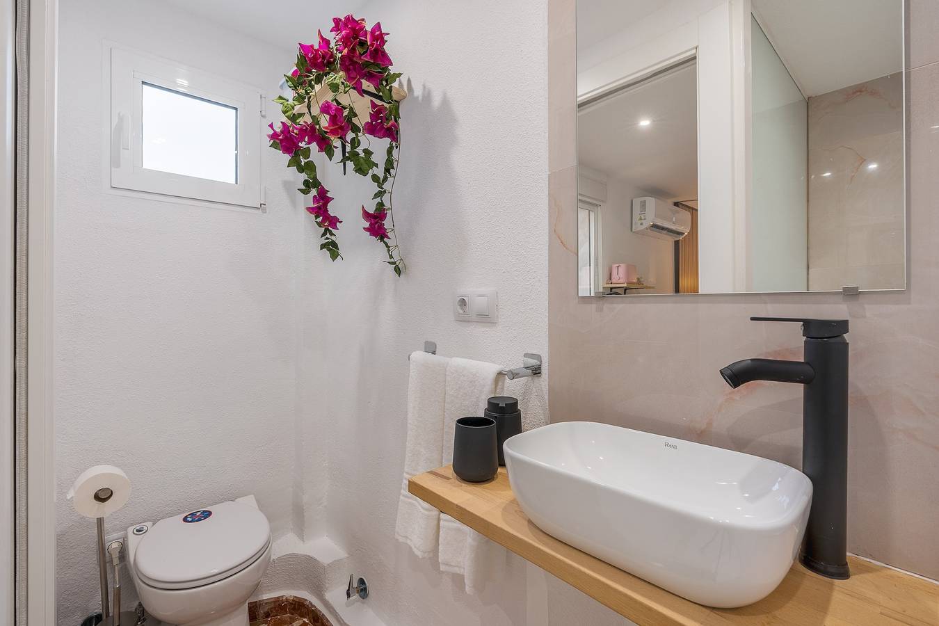 Ganzes Studio, Studio „Sierra Nevada“ mit Bergblick, Wlan und Klimaanlage in Sierra Nevada und Umgebung, Güejar Sierra