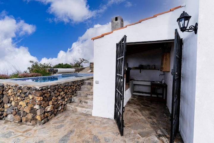 Finca für 4 Personen, mit Pool und Ausblick sowie Garten in Tijarafe - 3