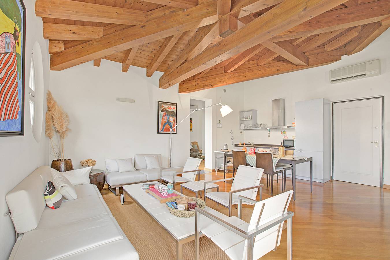 Entire apartment, Morgante Salò-Lake view & parking in Salò, Garda Mountains