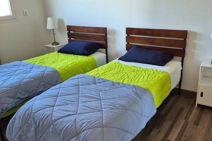 Location de vacances pour 6 personnes, avec terrasse ainsi que jacuzzi et jardin à La Salvetat-Belmontet - 3