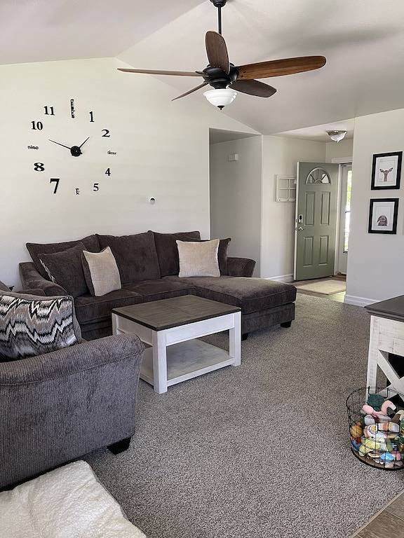 Centrally located in Hamilton, the heart of the Bitterroot Valley. No pet fee! in Hamilton (MT), Ravalli County