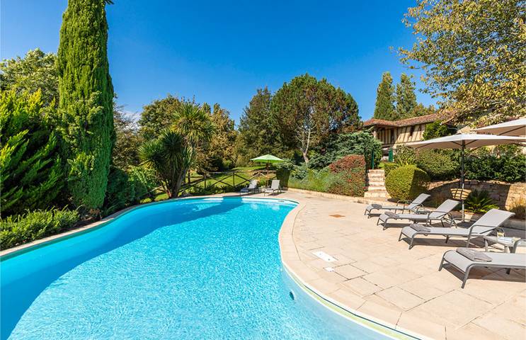 Villa pour 6 personnes, avec vue ainsi que terrasse et piscine dans le Gers - 2