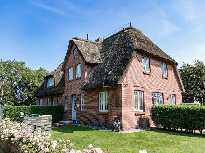 Ferienhaus für 5 Personen, mit Terrasse und Garten in Nieblum