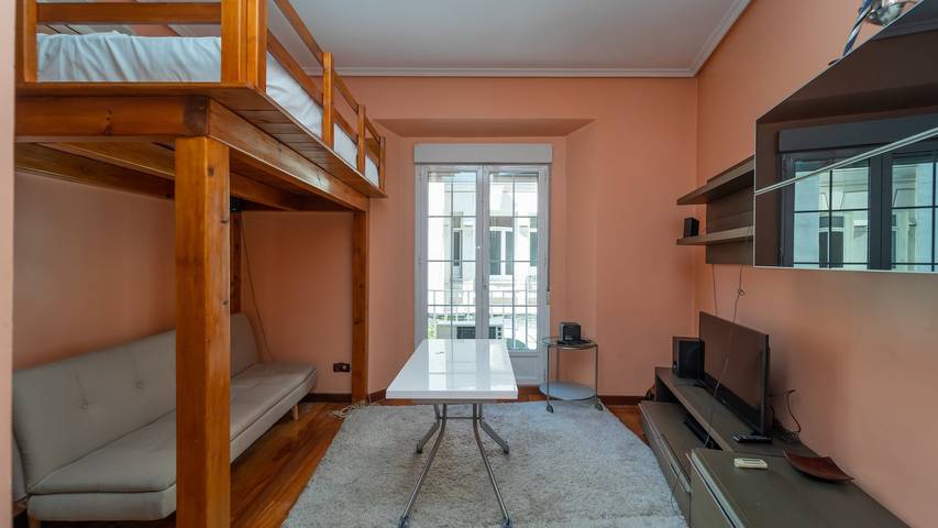 Appartamento per 3 persone, con balcone in Puerta del Sol