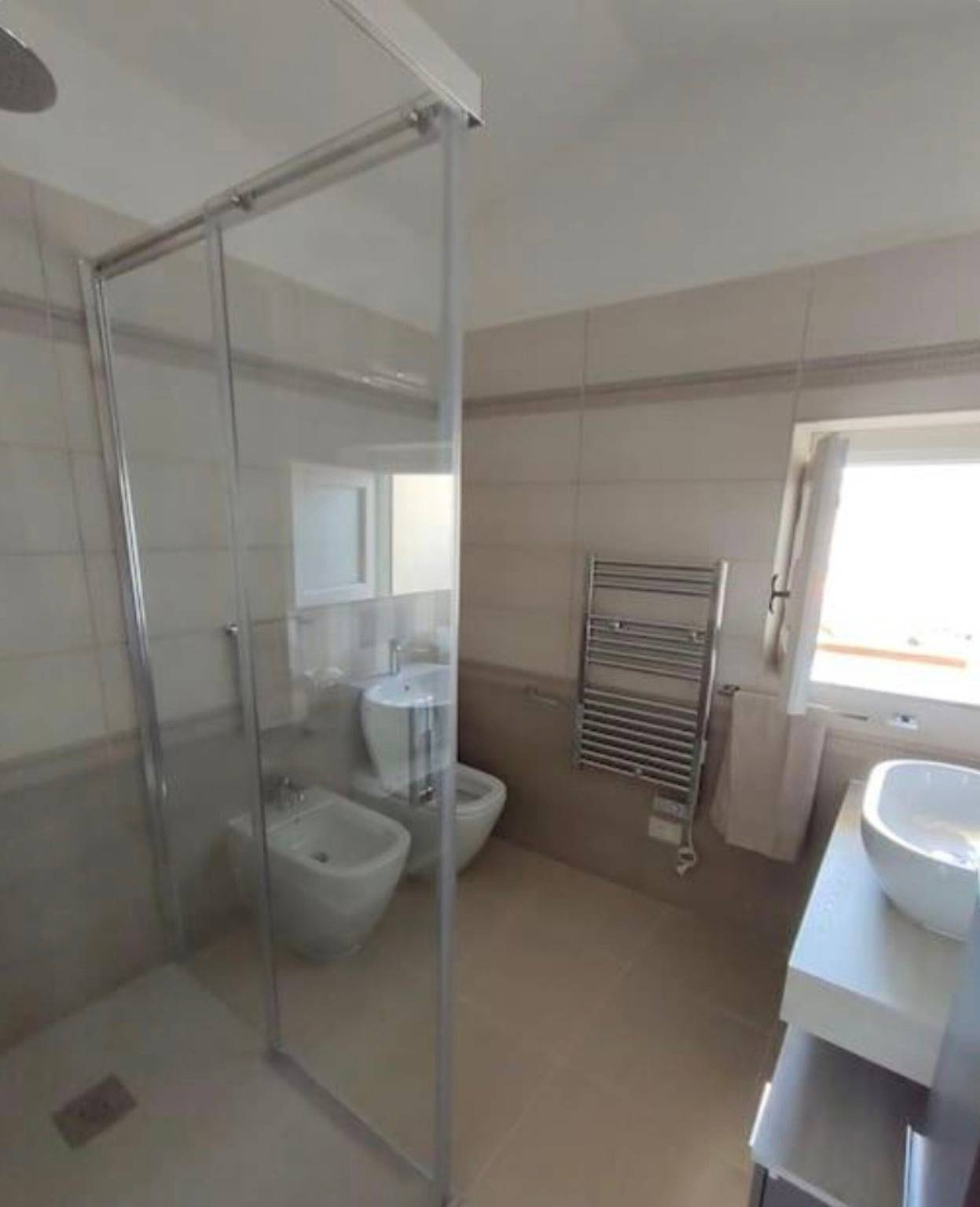 Appartement 'Appartamento Incantevole In Villa' met Uitzicht op Zee, Wifi en Airconditioning, foto 12