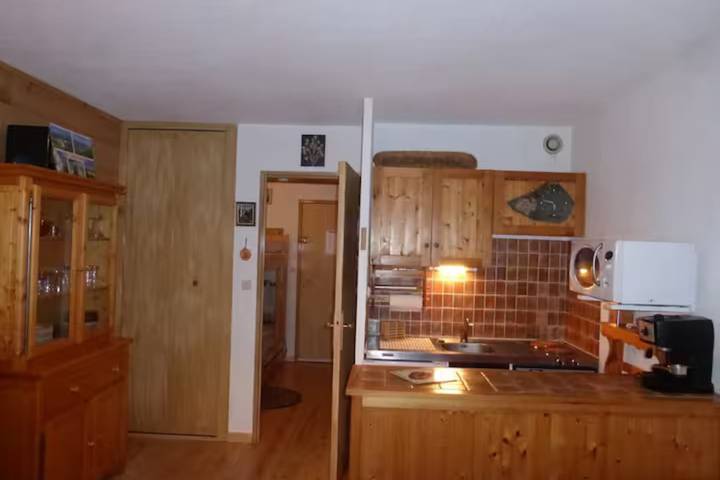 Gîte pour 4 personnes, avec terrasse et vue dans Office de Tourisme de Pra-Loup - 3