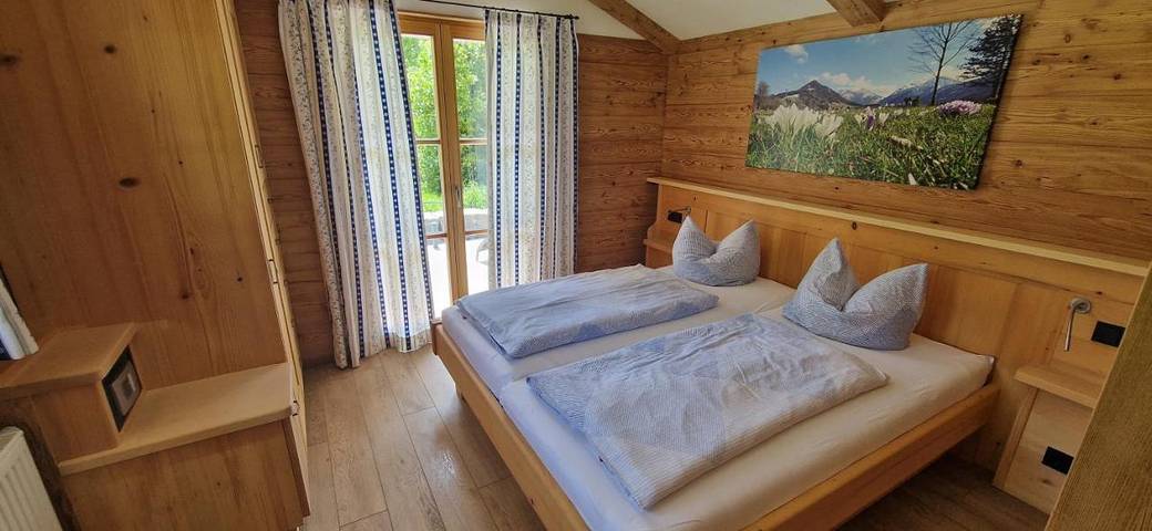 Ferienhaus für 2 Personen, mit Ausblick und Seeblick sowie Garten am Schliersee - 4