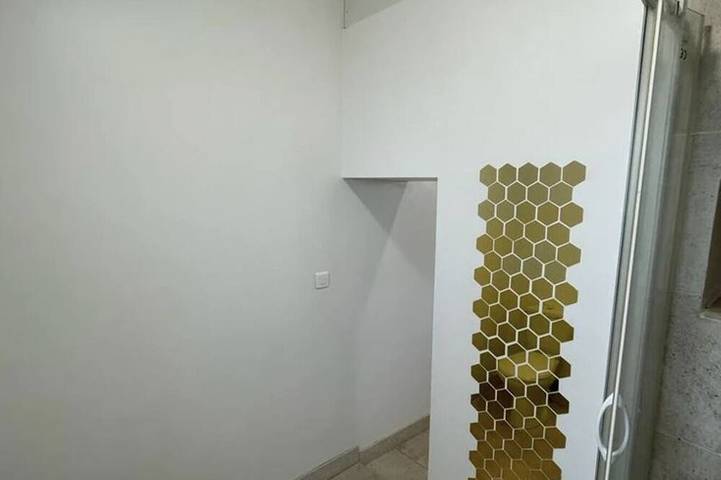 Gîte pour 3 personnes, avec terrasse ainsi que jardin et piscine à Sainte-Gemme - 2