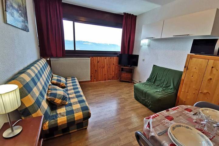 Gîte pour 3 personnes dans Office De Tourisme Des Sept Laux - 3