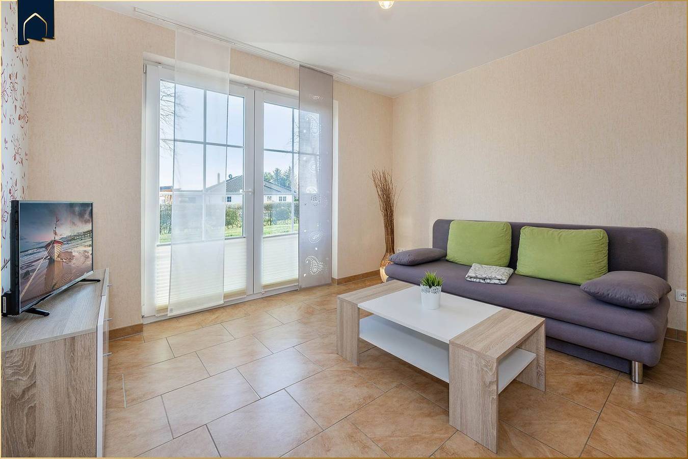 Ganze Wohnung, Gemütliche Ferienwohnung in Kachlin mit Garten, Sauna & Spielplatz im idyllischen Usedom-Dorf in Kachlin, Dargen