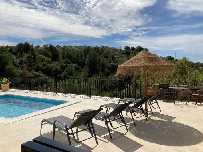 Chalet para 5 personas, con terraza y jardín, Se admiten mascotas en Antequera - 4