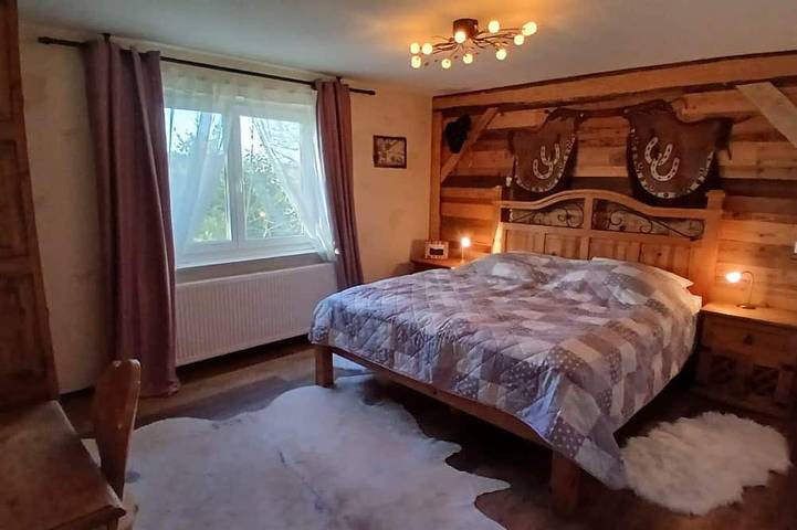 Ganze Wohnung, Ferienwohnung im Western-Style für 4 Personen in Dietfurt, Altmühltal