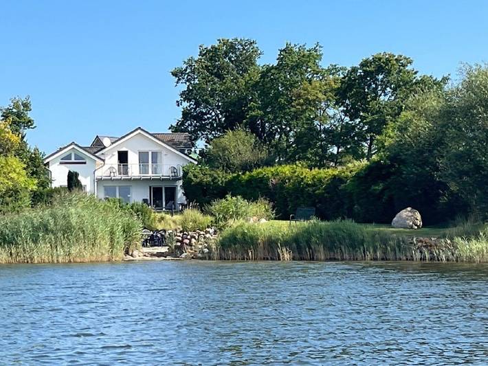 Ferienwohnung für 4 Personen, mit Terrasse und Garten in Rückeberg