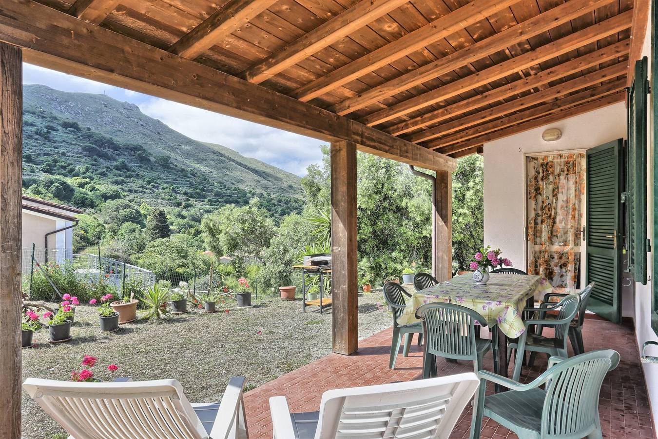 Appartamento intero, Vista panoramica sull'isola d'Elba e sul mare - Appartamenti Campo al Pero - 3 in Rio Nell'elba, Isola D'elba