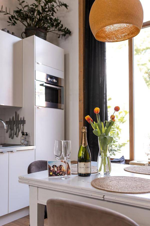 Gîte pour 6 personnes, avec vue et balcon dans Bréda - 2