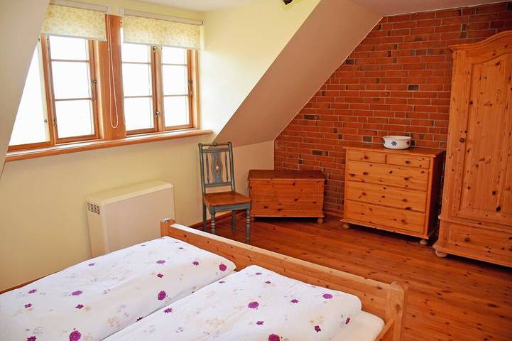 Bauernhof für 4 Personen, mit Terrasse und Garten in Alt Reddevitz - 2