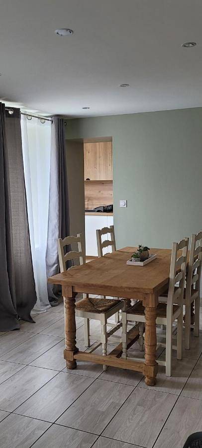 Il Vialetto, appartement Santa Lucia, au calme, tout confort in Jeumont, Avesnes-sur-Helpe