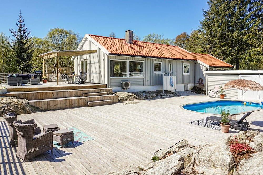 Lovely home in Førresfjorden in Tysvær