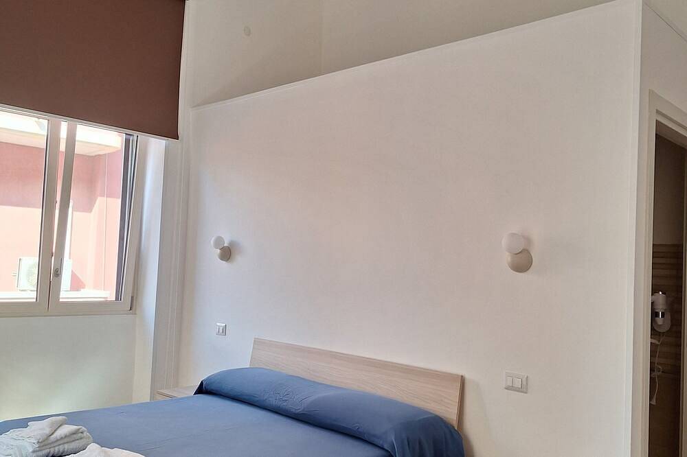 Antonio's vacation home, centrally located near station, in Brindisi, Salento