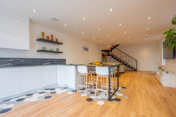 Location de vacances pour 8 personnes, avec jardin et balcon à Lingolsheim - 4