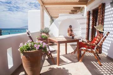 Gîte pour 4 personnes, avec jacuzzi et balcon dans Agia Anna