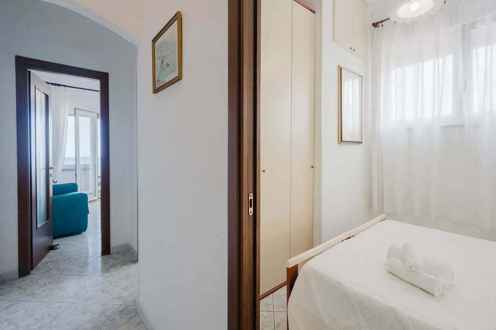 Ganze Wohnung, Atemberaubende Wohnung mit Meerblick auf Sardinien in Porto Torres, Sassari Provinz