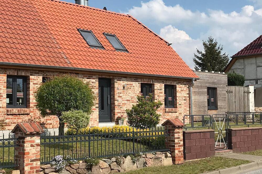Schöne Ferienwohnung in Ostseenähe in Dassow, Nordwestmecklenburg (Wismar und Umgebung)