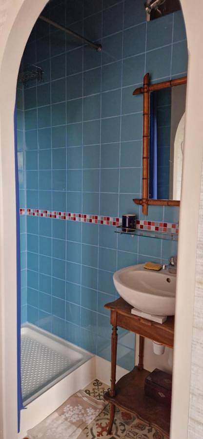 Gîte pour 3 personnes, avec jardin ainsi que vue et terrasse à Troo - 3