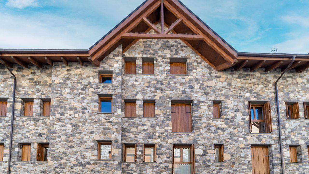 Entire holiday apartment, Ferienwohnung für 7 Personen (70 m²) in Benasque in Cerler, Benasque