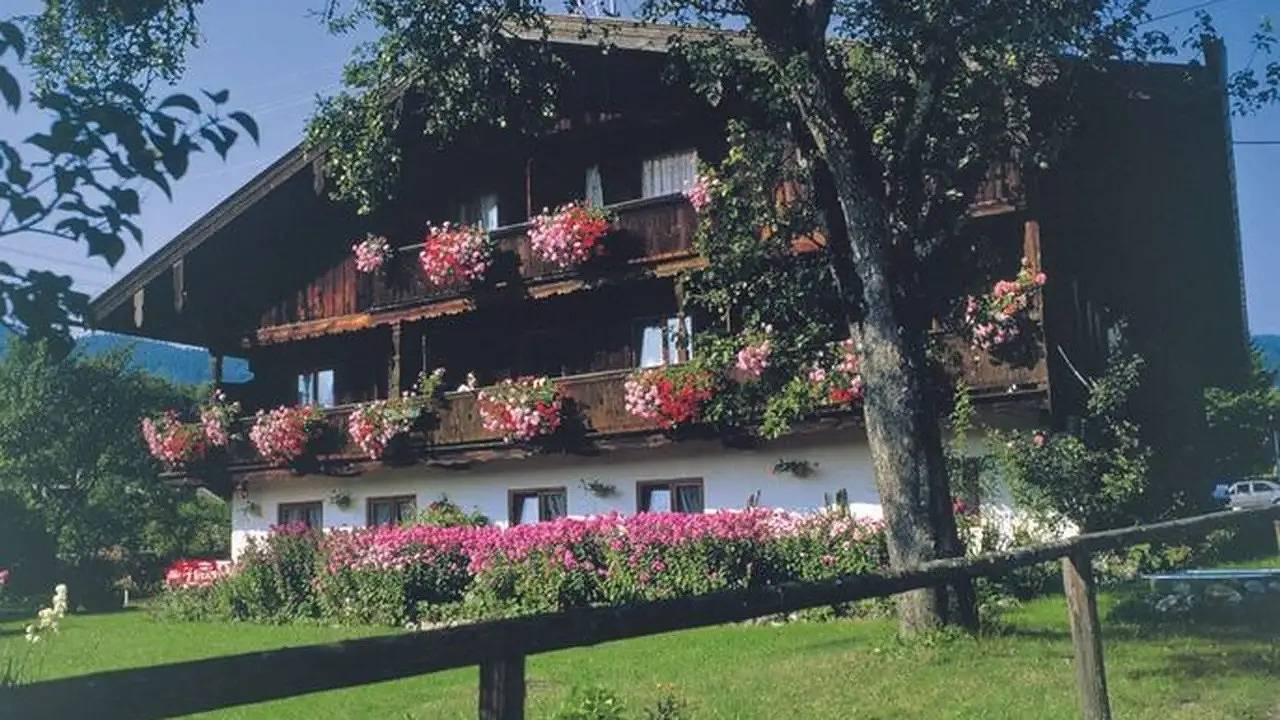 Ganze Ferienwohnung, Ferienwohnung für 2 Personen (40 m²) in Bad Wiessee in Bad Wiessee, Bayerische Alpen