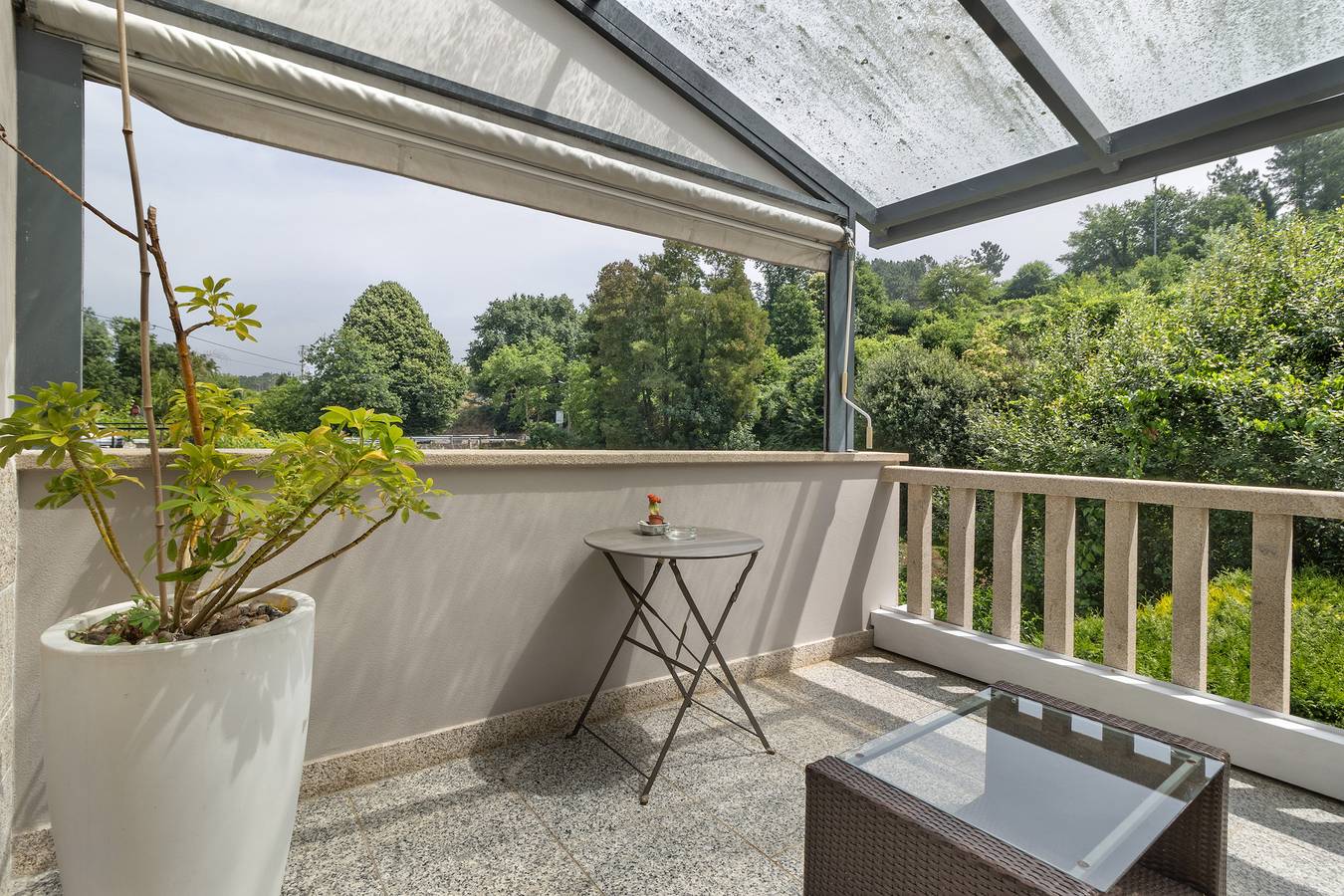 Apartamento entero, Apartamento 'Dos Amores' con vistas al lago, Wi-Fi y aire acondicionado in Melgaço, Distrito de Viana do Castelo