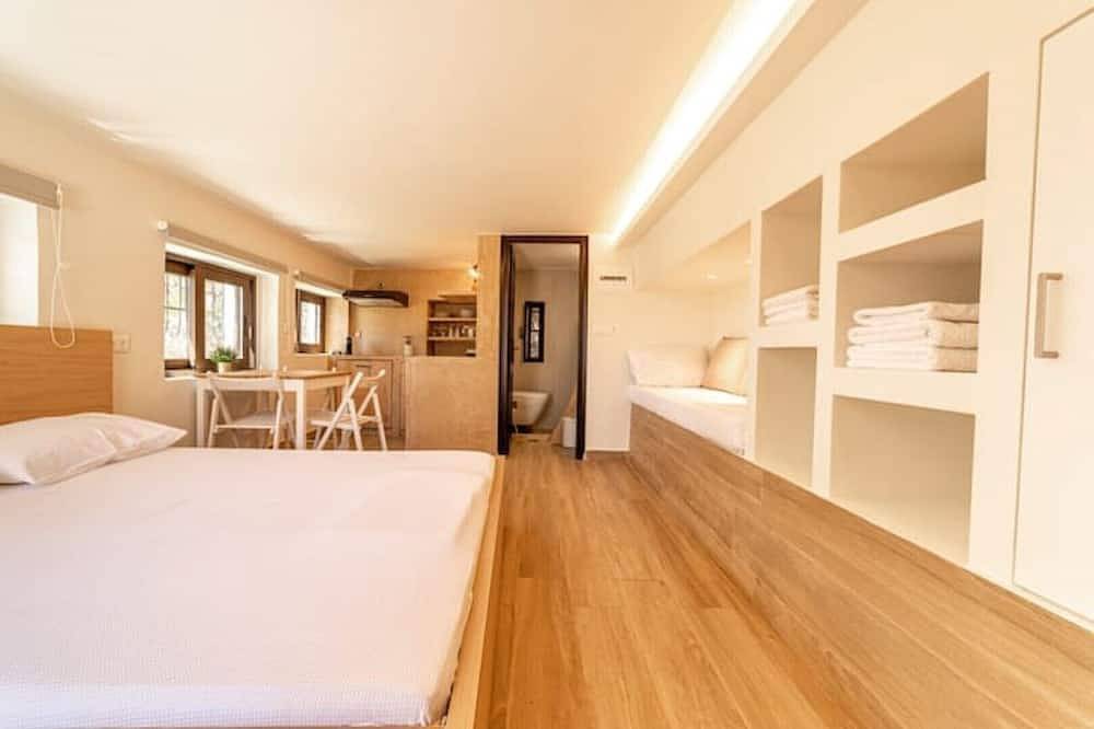 Ganze Wohnung, Angela's Guest House in Ägina