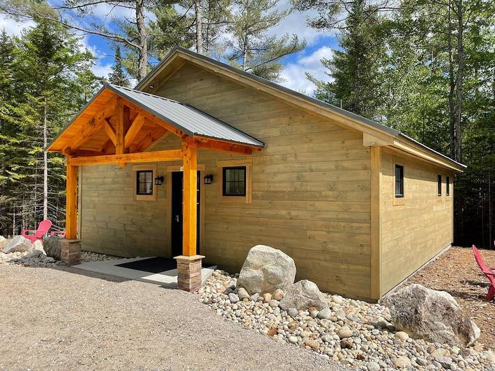 Vacation house for 4 people, with pets in Maine