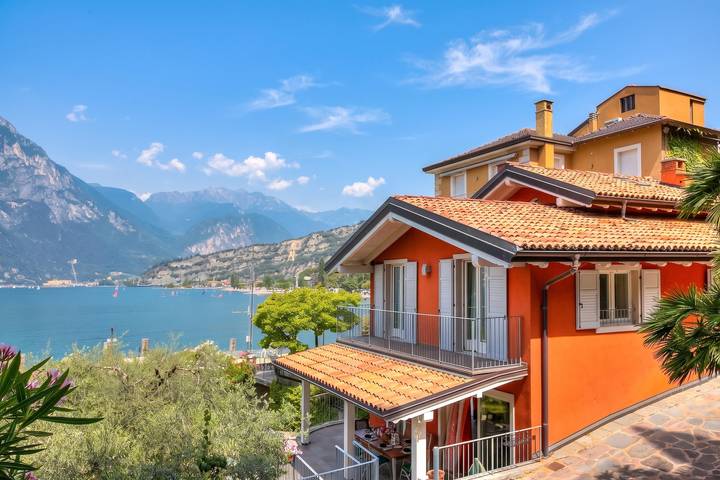 Ferienhaus für 5 Personen, mit Balkon und Terrasse sowie Seeblick in Torbole - 2
