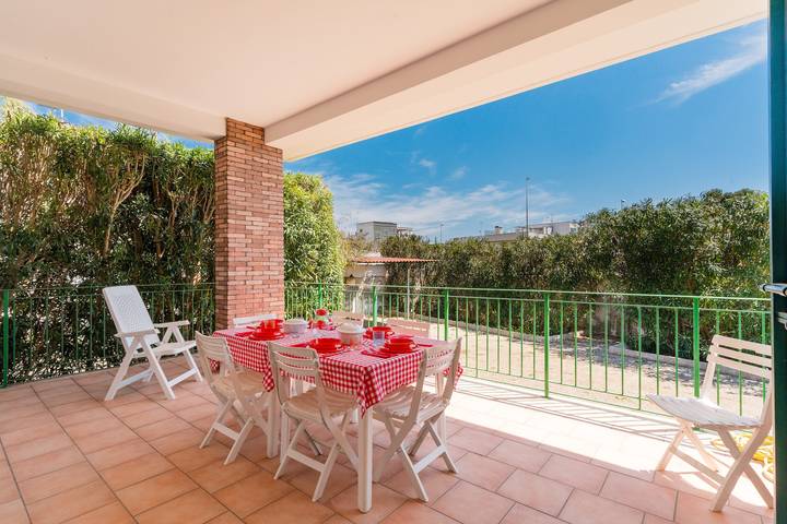Villa pour 6 personnes, avec jardin, animaux acceptés à Porto Cesareo