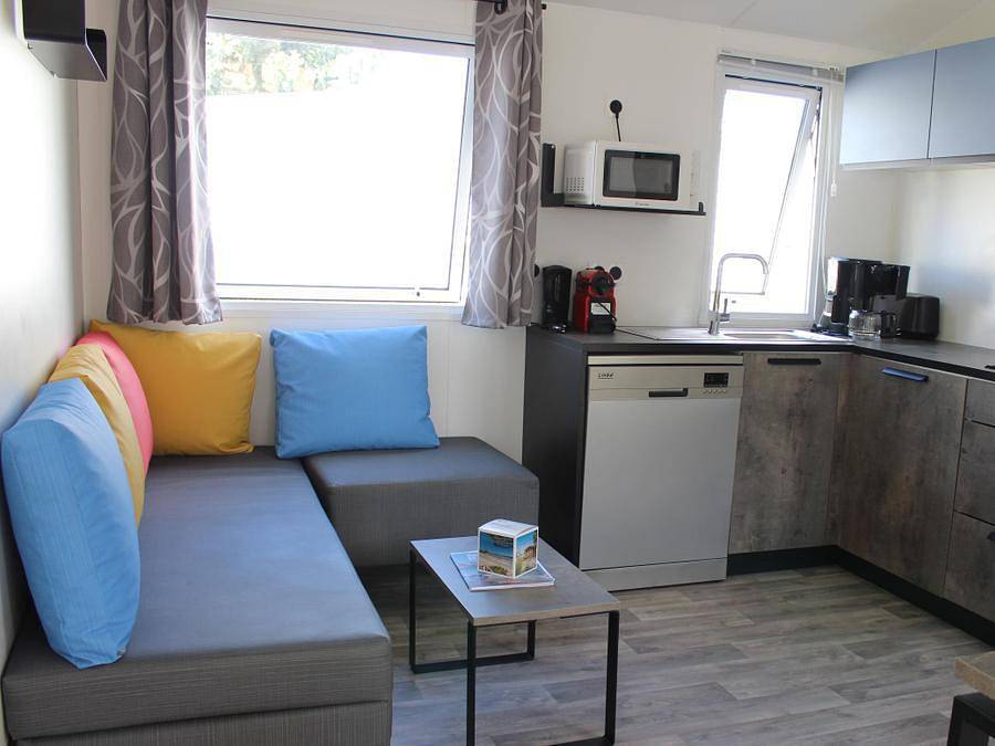 Flower Camping La Guichardière - Mobilheim 8 personen - Mobilheim Grand Confort 3 Zimmer 2 Bäder 36 m² Überdachte Terrasse 6/8 Pers. in La Plaine-sur-Mer, Côte de Jade