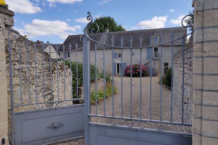 Gîte pour 2 personnes, avec jardin et terrasse à Carcagny