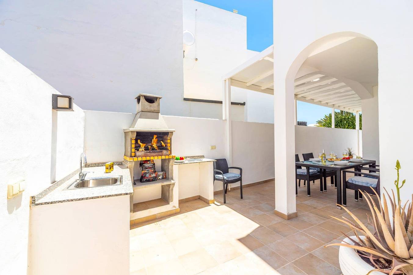 Villa Belgica Lanzarote by Villa Plus in Puerto del Carmen, Tías