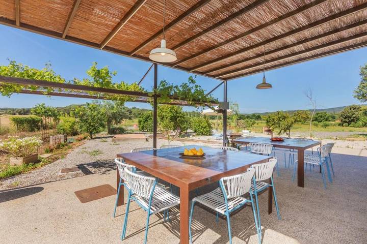 Casa rural para 8 personas, con jardín además de piscina y vistas, Se admiten mascotas en Palamós - 3