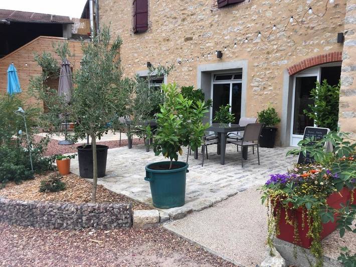 Hôtel pour 3 personnes, avec vue et jardin, animaux acceptés à Châtillon-en-Bazois - 4