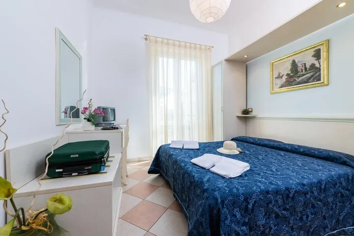 Hotel para 4 personas, con balcón - 1