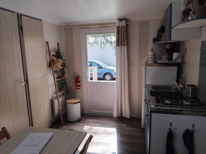 Location de vacances pour 5 personnes, avec terrasse ainsi que bassin pour enfant et piscine à Boofzheim