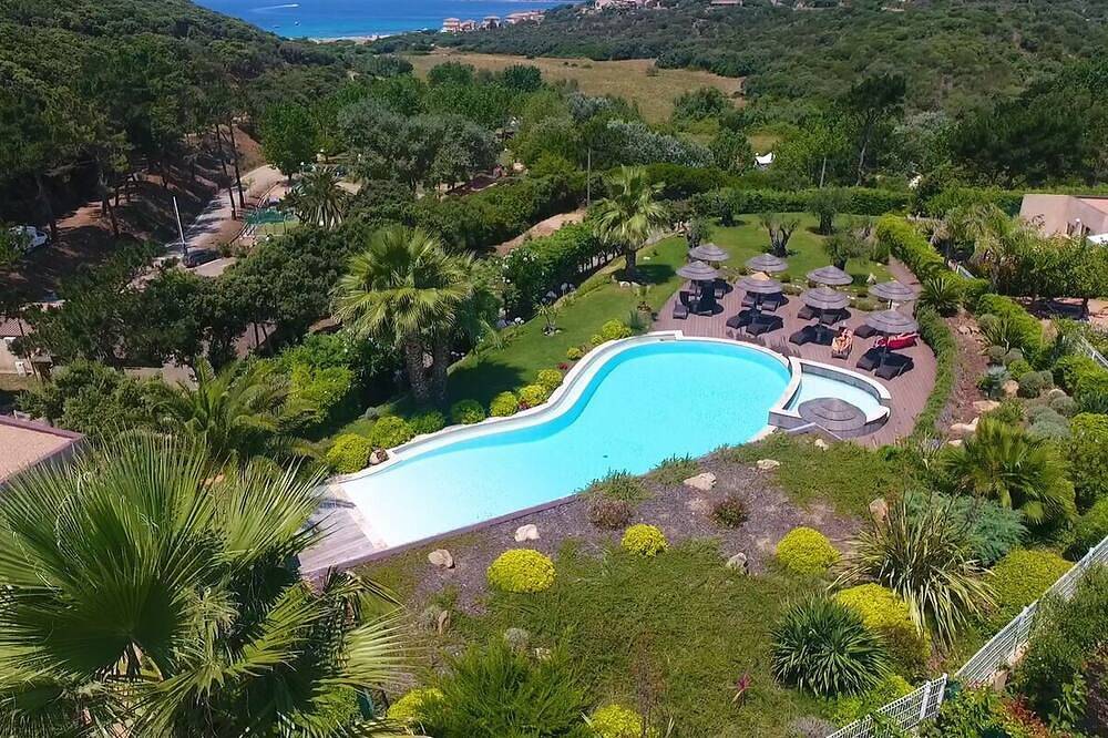 Studio 2 persons, swimming pool, sea view in Sartène, Arrondissement de Sartène
