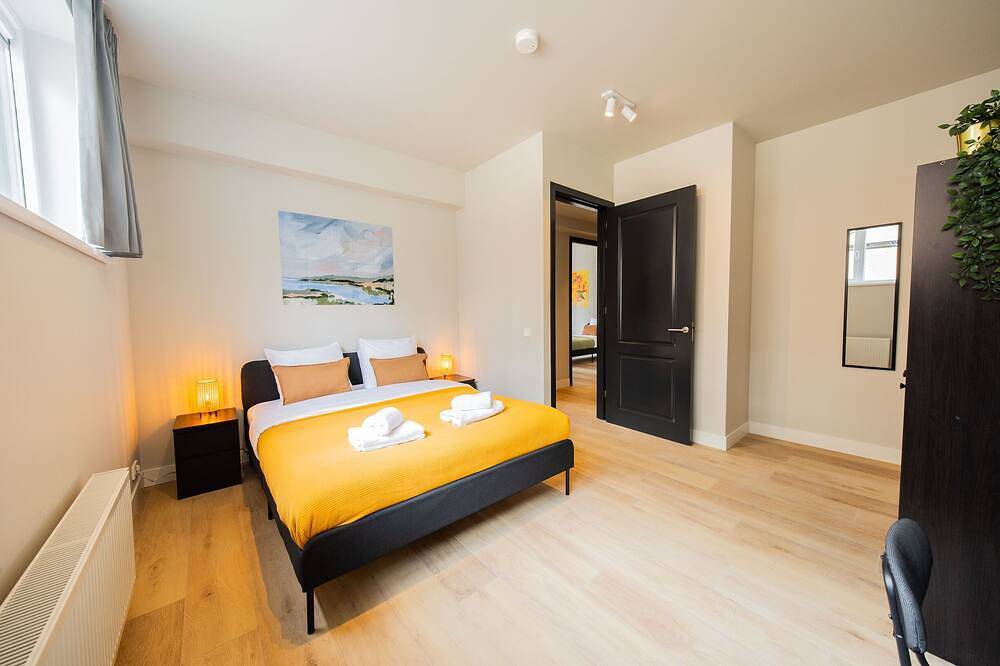 The Urban Riviera 3Bdr Apartment Juf in Rotterdam, Zuid-Holland
